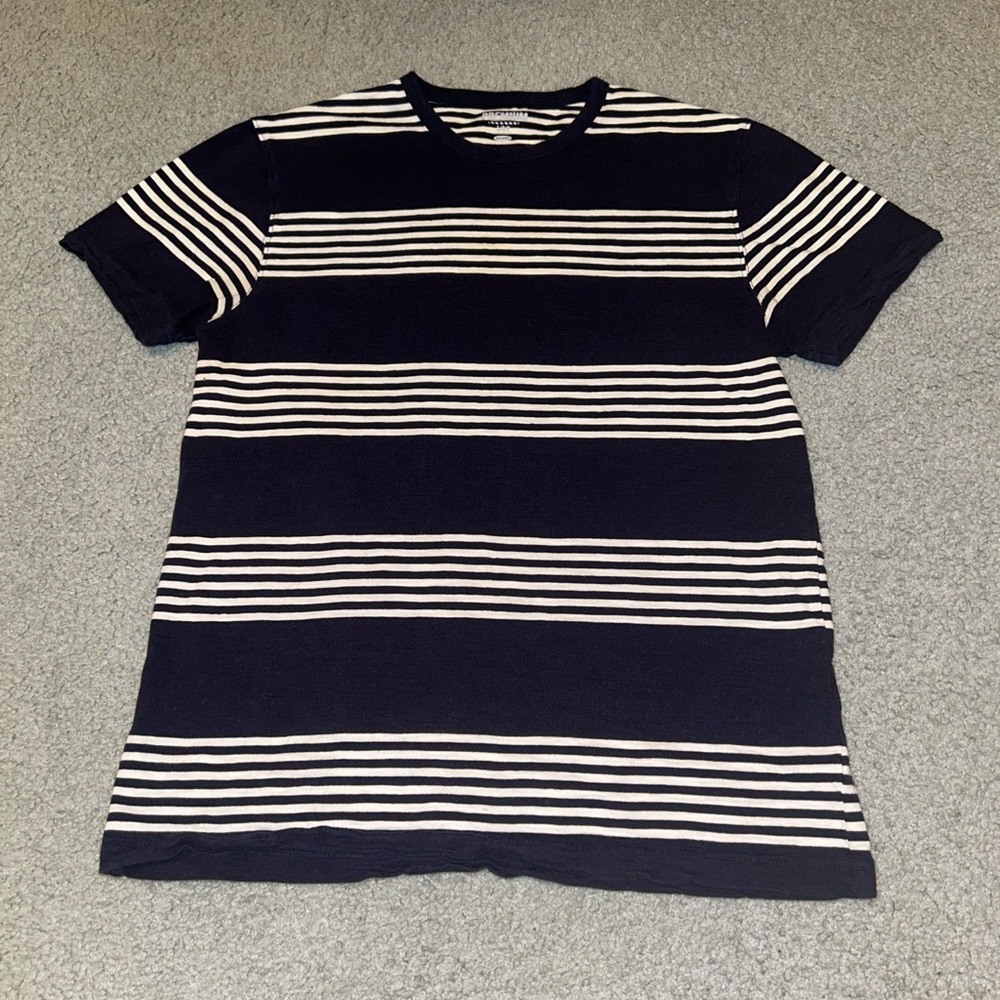 Old Navy Shirt Mens Large Blue White Striped Short Sleeve Tee Casual Top Preppy